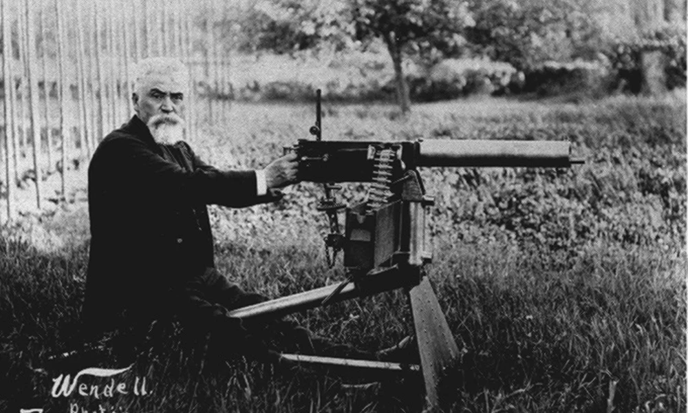 Hiram Maxim