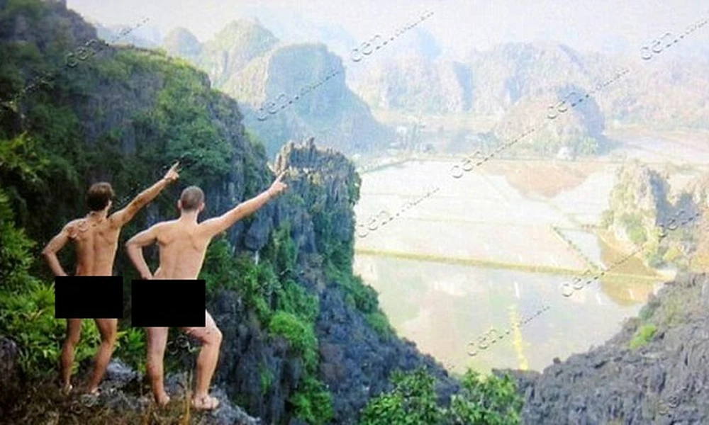 Francia turisták Angkorban