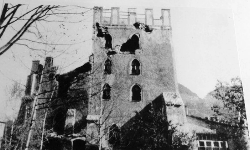 Az itteri kastély 1945 májusában