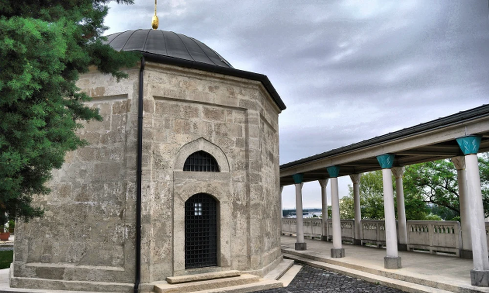 Gül baba türbéje