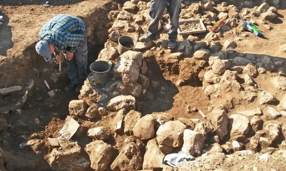 Hétezer évvel ezelőtti település nyomaira bukkantak Jeruzsálemben 