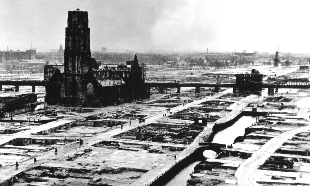 A lerombolt Rotterdam