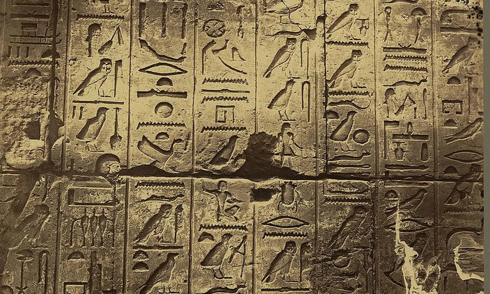 Felfedik titkaikat az ősi egyiptomi hieroglifák