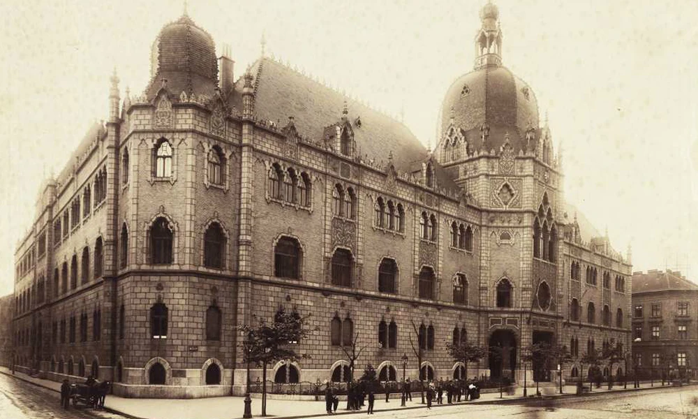 Az Iparművészeti Múzeum