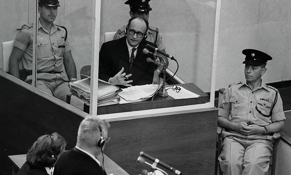 Adolf Eichmann bírái előtt