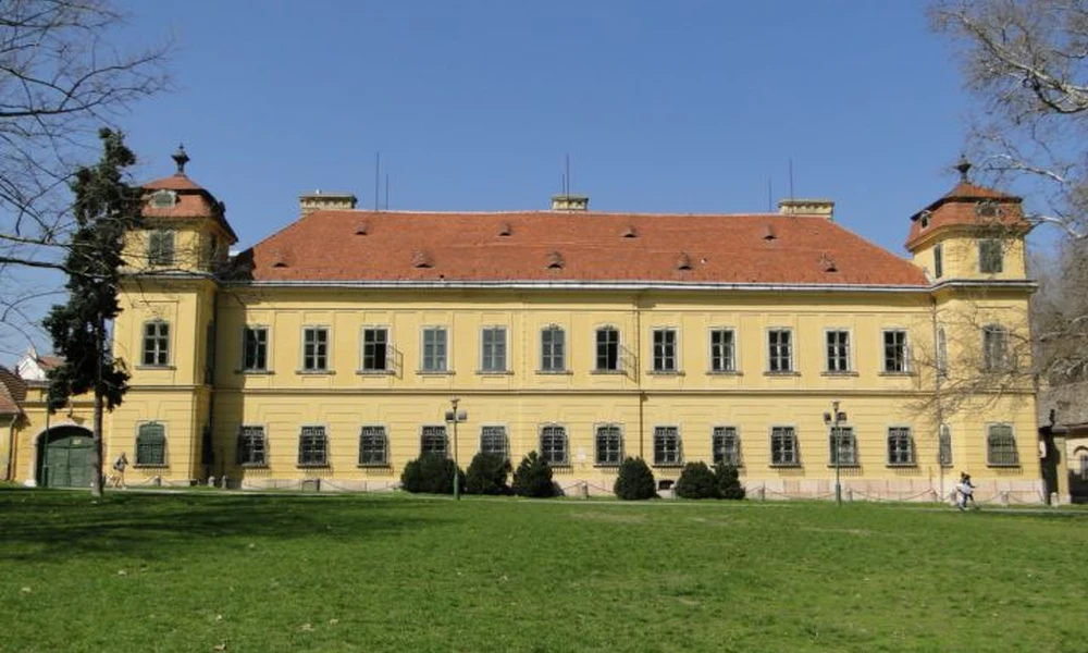 Tatai Esterházy-kastély