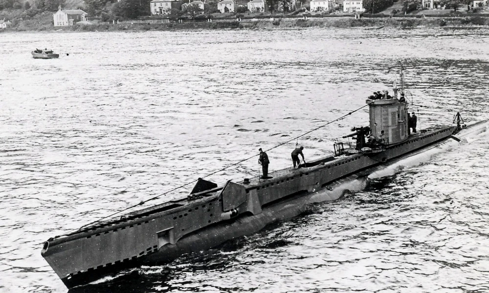 U–864