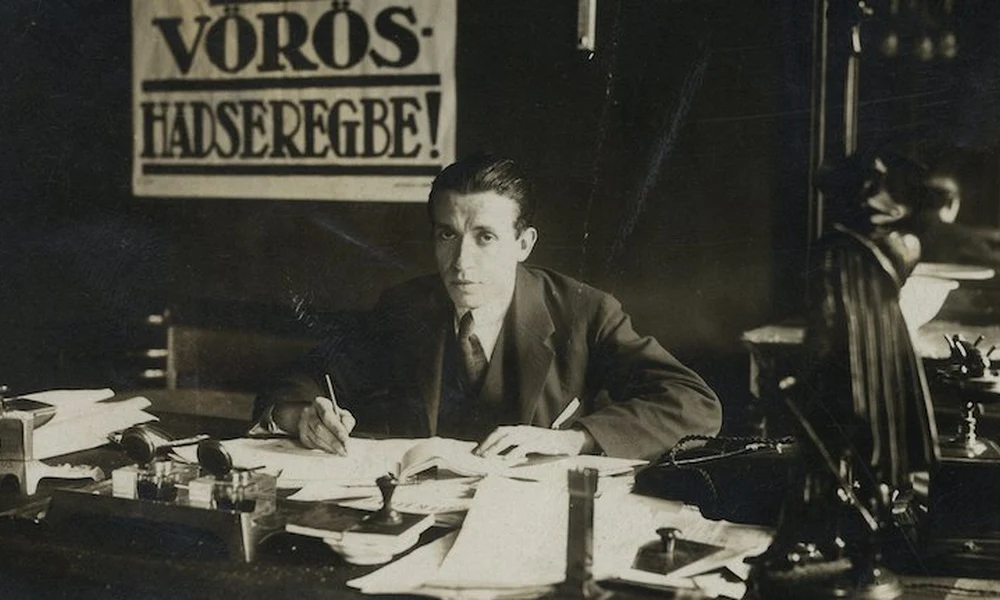 Szamuely Tibor