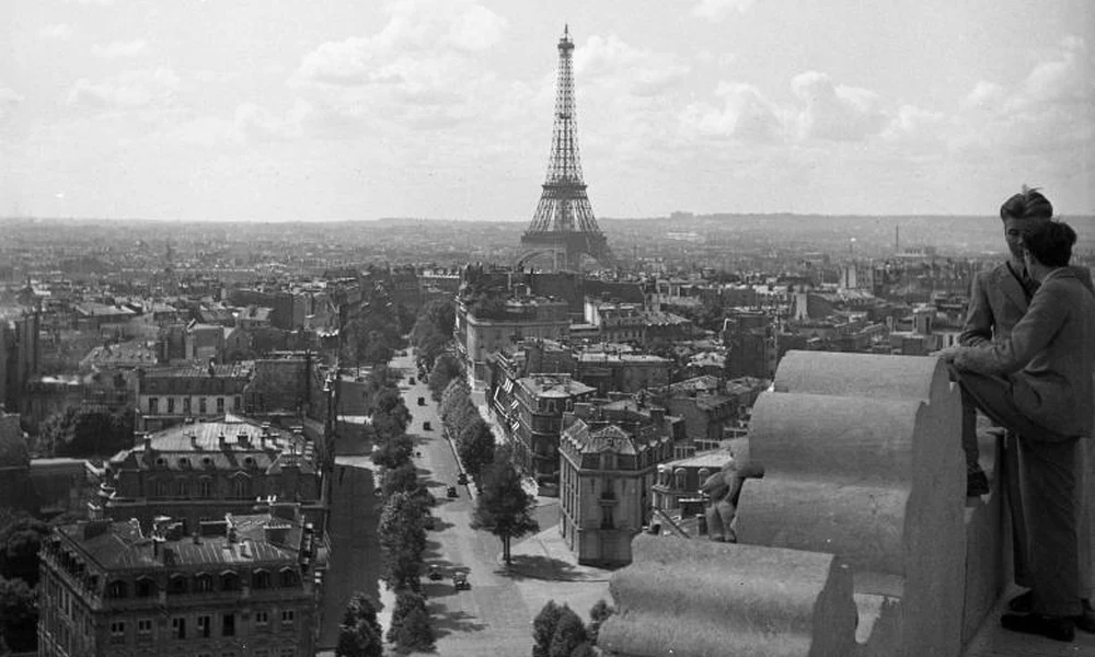 1938, Párizs, látkép a Diadalívről az Eiffel-torony irányába