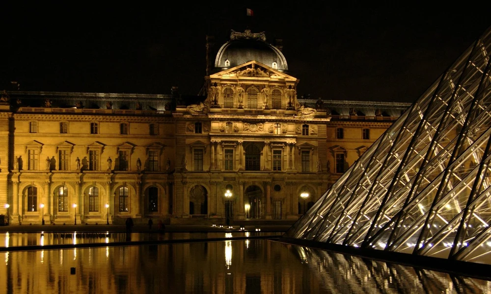 Louvre