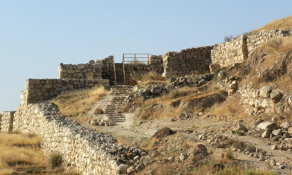 Lakis