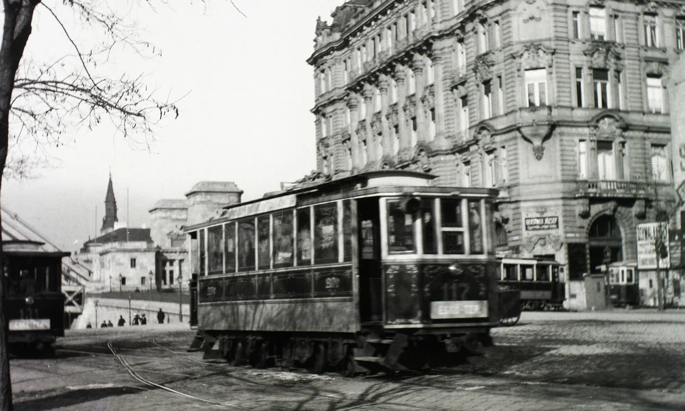 villamos