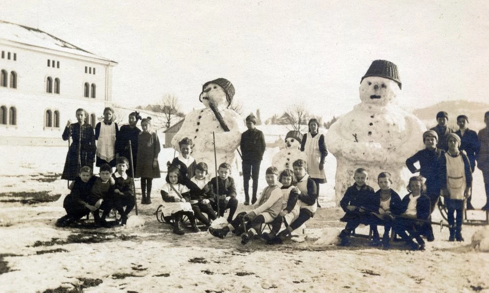 Embertelenül nagy hóemberek, 1923 (Fortepan/Bősze Ádám)