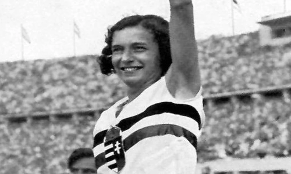 Csák Ibolya