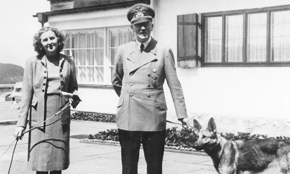Eva Braun és Hitler 1942 júniusában