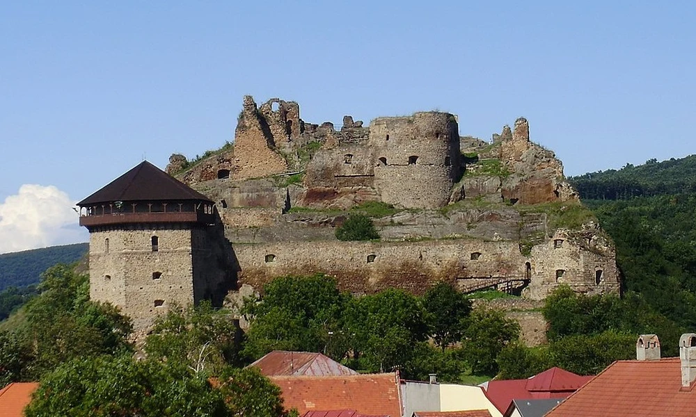 füleki vár