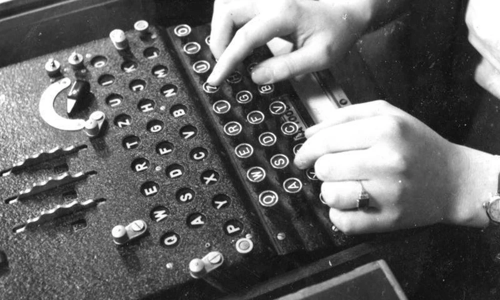 Enigma használat közben, 1943