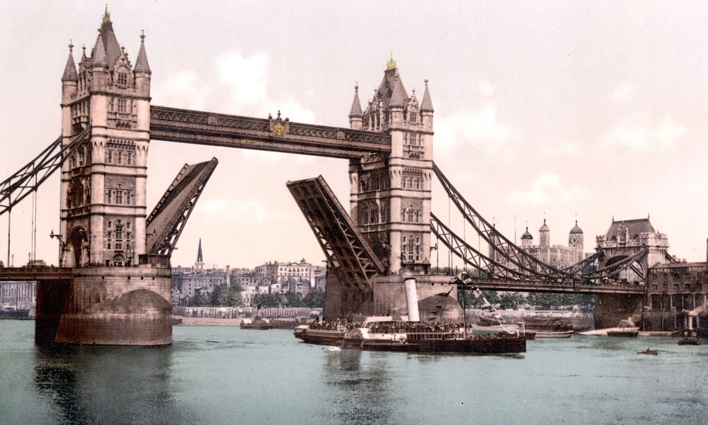 Tower Bridge
