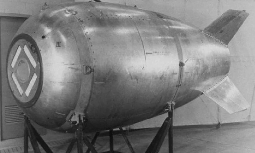 A Mark 4 típusú atombomba egy példánya