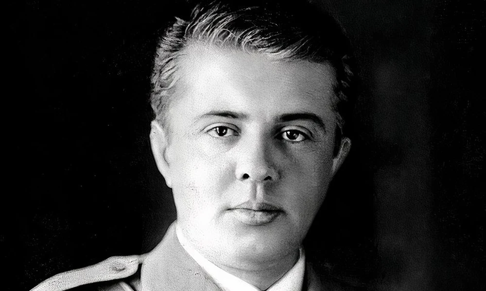 Enver Hodzsa