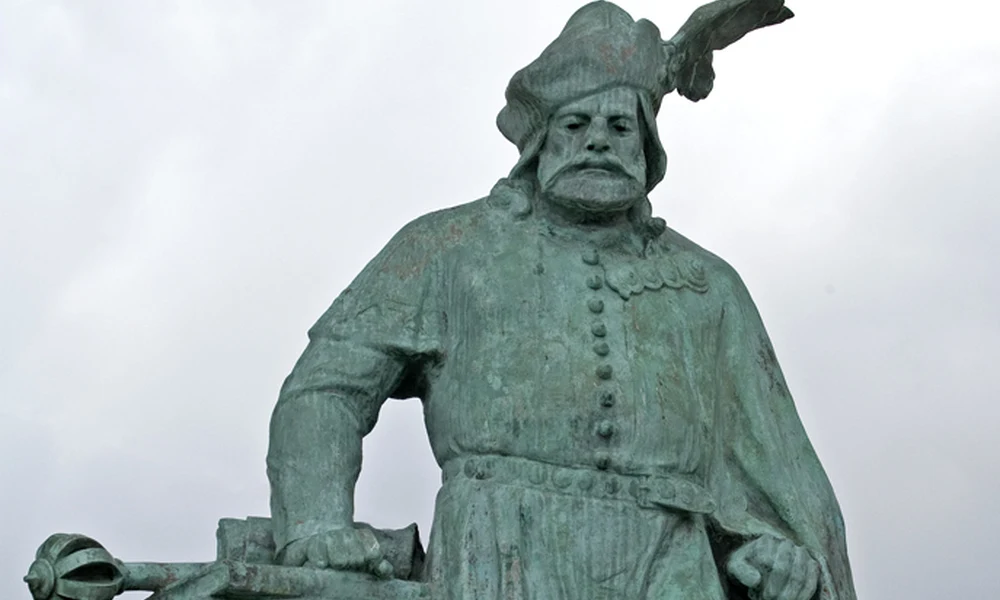 Könyves Kálmán