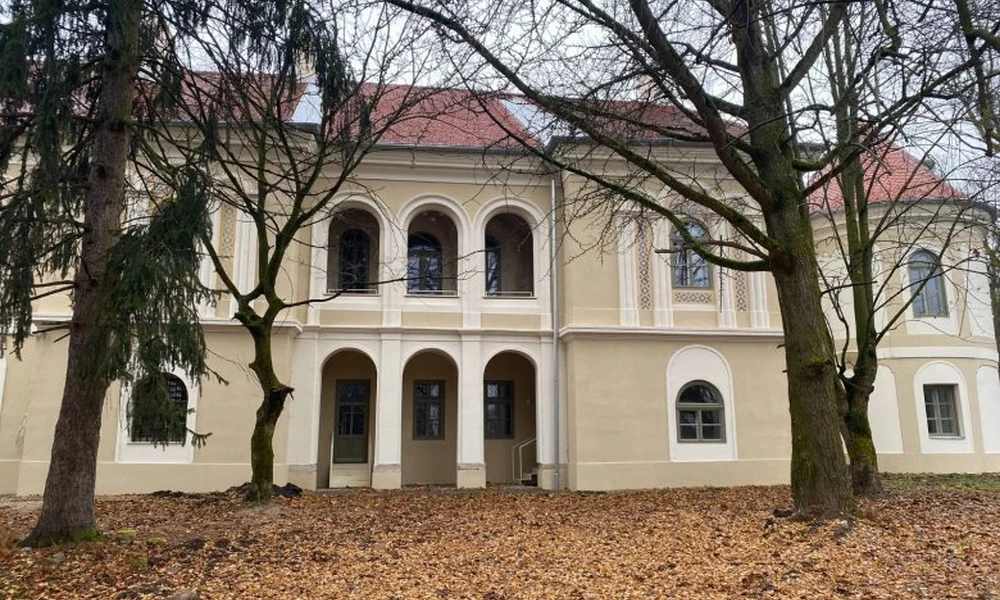 kastély