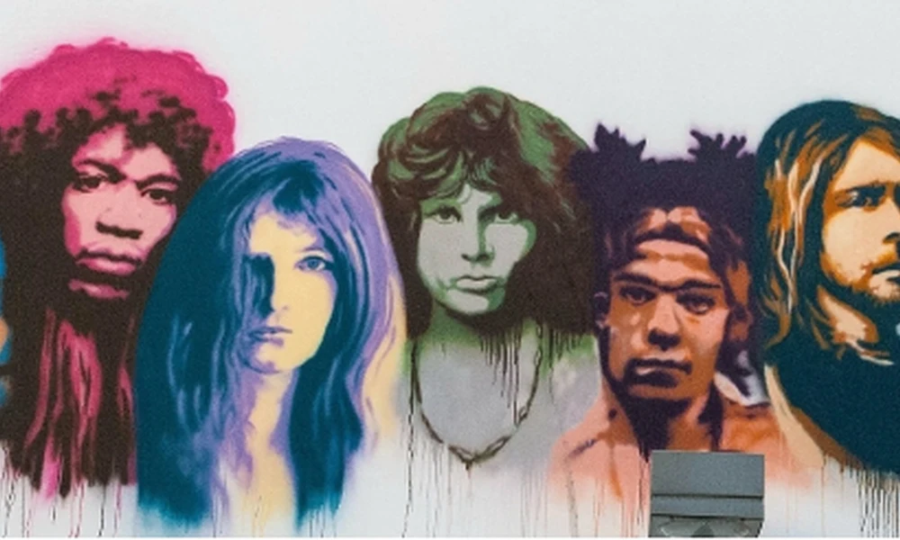 Felfestmény a 27-esek klubjának leghíresebb alakjairól Tel-Avivban. Balról: (left to right) Brian Jones, Jimi Hendrix, Janis Joplin, Jim Morrison, Jean-Michel Basquiat, Kurt Cobain, és Amy Winehouse. (Kép forrása: Wikipédia / Psychology Forever /