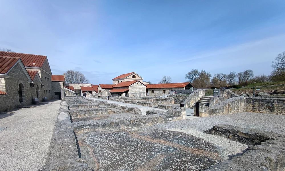 Új római kori rekonstrukciókkal bővült a carnuntumi régészeti park