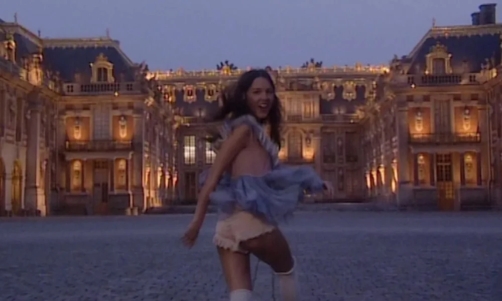 Először forgattak videóklipet a versailles-i kastélyban