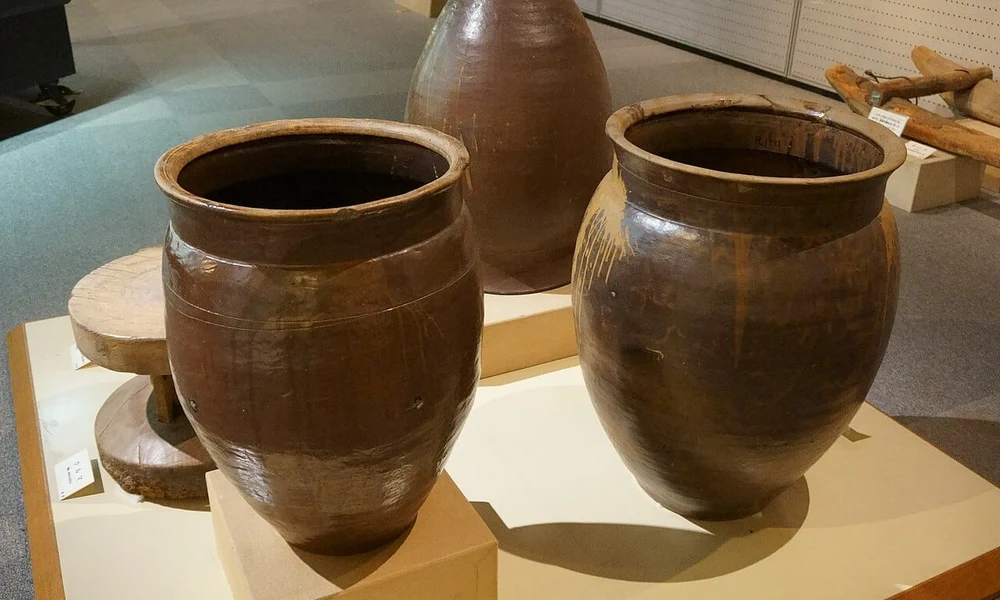 Mesterséges intelligencia vizsgálta a japán kerámiákat