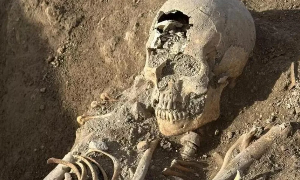 Gyermekével temették el a középkori nőt Sipontóban