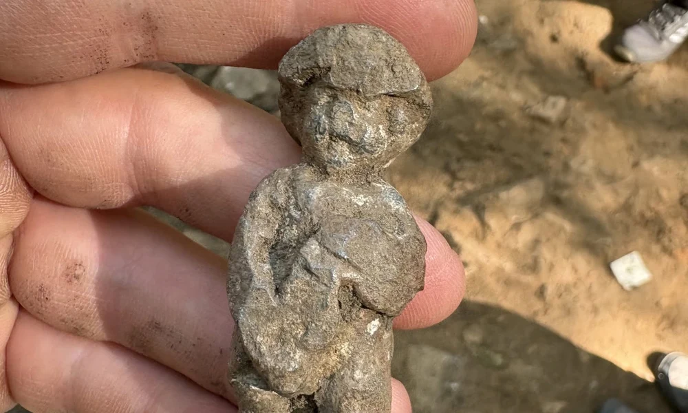 Ólom Venus-szobrot találtak a pilisszentiváni római vicusban