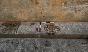 Középkori társasjátékok nyomait vizsgálták Trogirban