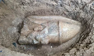 II. Ramszesz fáraó hatalmas szobortöredékeit tárták fel Egyiptomban