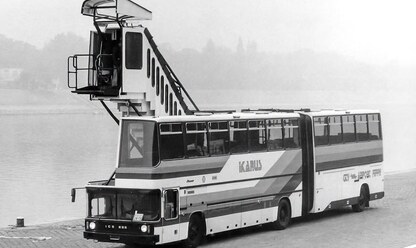 Ikarus buszokkal telik meg a hétvégén az Aeropark