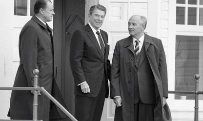 Bizalmatlanság miatt nem számolták fel a nukleáris fegyvereket 1986-ban