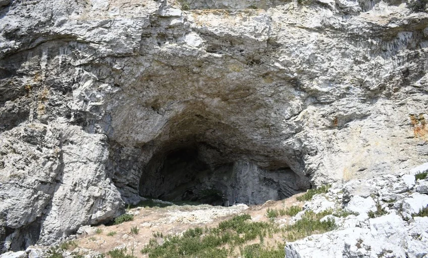 Kőkorszaki várandós tinédzser temetkezését tárták fel Svédországban