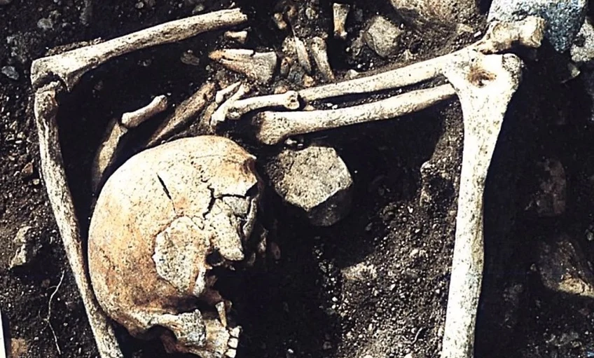 Viking támadás áldozatait azonosíthatták egy lettországi tömegsírban