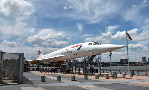 A British Airways New Yorkban kiállított járműve. (Kép forrása: Wikipédia / Kurkoe / CC BY-SA 3.0)