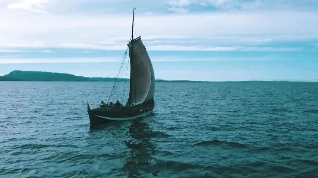 5000 km-t tettek meg a hajóval