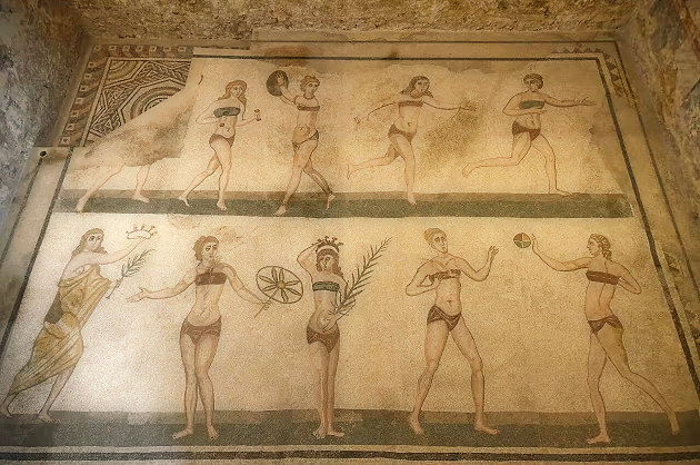 A "BIkinis lányok"  Forrás:  Parco Archeologico di Morgantina e Villa Romana del Casale