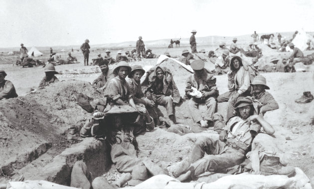 Katonák a Negev-sivatagban (Forrás: Fortepan / Kieselbach Gyula)