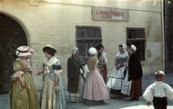 1955, A felvétel A császár parancsára című film (rendező- Bán Frigyes) forgatásakor készült